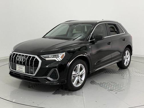 2024 Audi Q3 45 S line Premium Plus