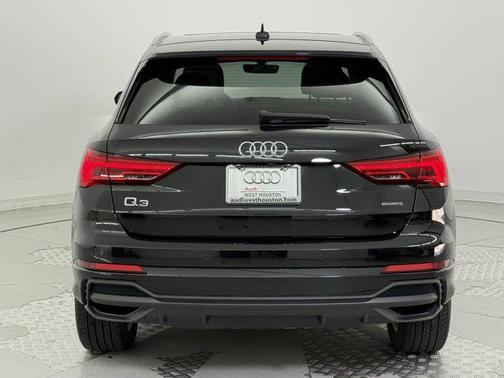 2024 Audi Q3 45 S line Premium Plus