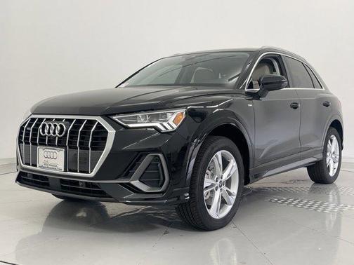 2024 Audi Q3 45 S line Premium Plus