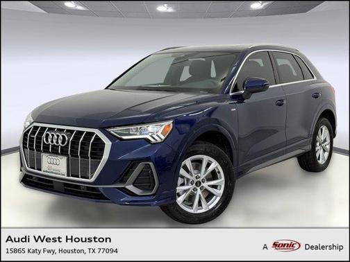 2025 Audi Q3 Premium 45 TFSI S line quattro Tiptronic
