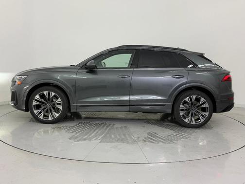 2026 Audi Q8 55 Premium Plus