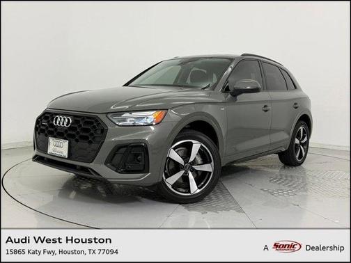2023 Audi Q5 45 S line Premium Plus
