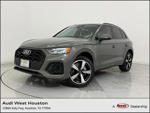 2023 Audi Q5 45 S line Premium Plus