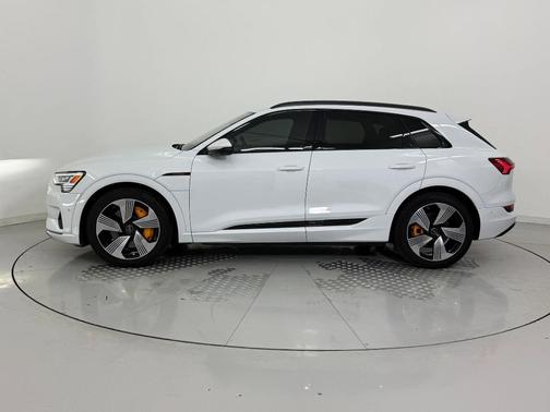 2023 Audi e-tron Premium Plus quattro