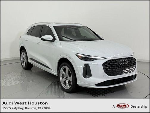 2025 Audi Q5 Premium Plus