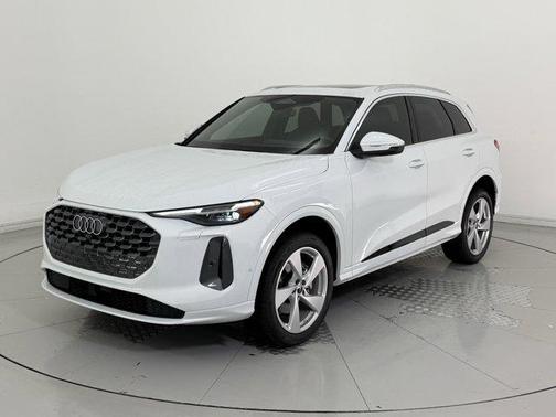 2025 Audi Q5 Premium Plus