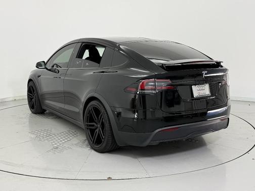 2022 Tesla Model X Dual Motor All-Wheel Drive
