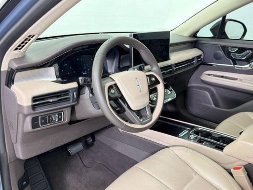 WHISPER BLUE MET CC 2024 Lincoln Corsair Premiere