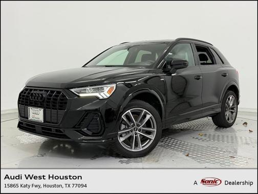 2023 Audi Q3 Premium 45 TFSI S line quattro Tiptronic