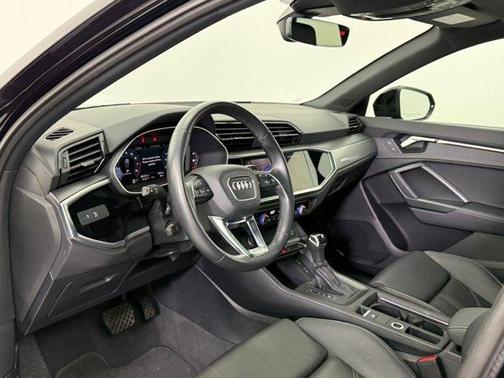 2023 Audi Q3 Premium 45 TFSI S line quattro Tiptronic