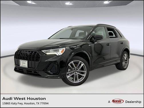 2023 Audi Q3 Premium 45 TFSI S line quattro Tiptronic