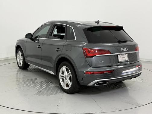 2022 Audi Q5 55 S line Premium Plus