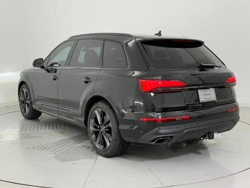 2026 Audi Q7 55 Prestige