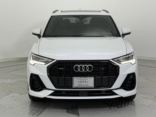 2024 Audi Q3 45 S line Premium Plus