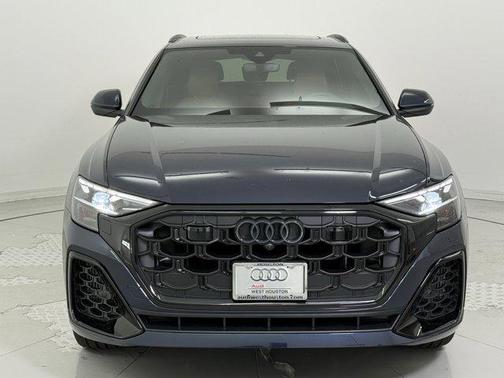2025 Audi Q8 55 Premium Plus