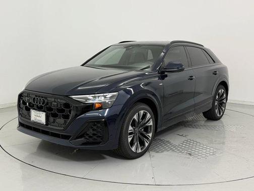 2025 Audi Q8 55 Premium Plus