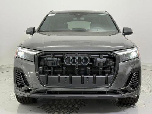 2026 Audi Q7 55 Premium Plus