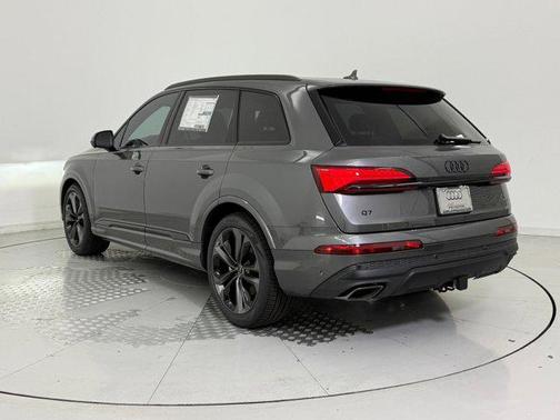 2026 Audi Q7 55 Premium Plus