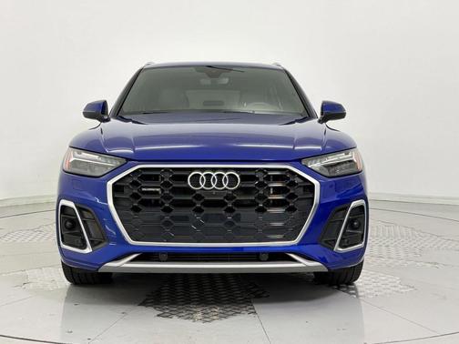 Ultra Blue Metallic 2022 Audi Q5 55 S line Prestige