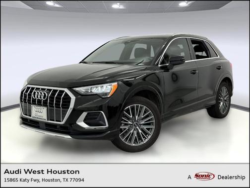 2022 Audi Q3 40 Premium