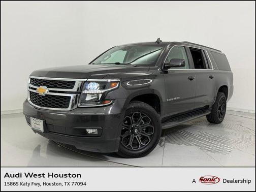 2017 Chevrolet Suburban LT
