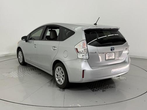 2012 Toyota Prius v Five