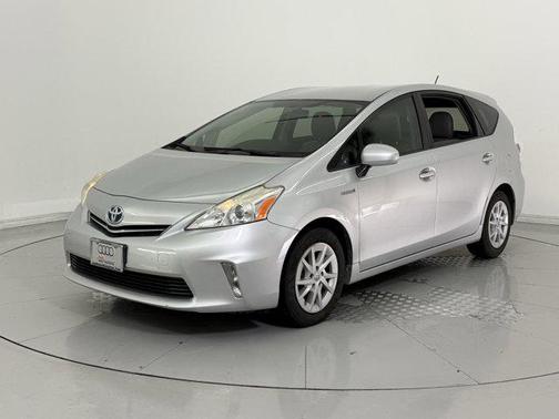 2012 Toyota Prius v Five