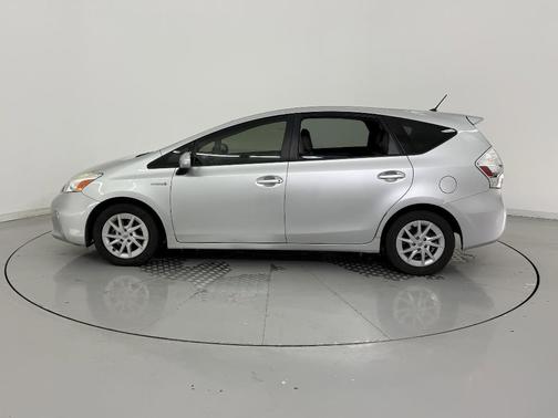 2012 Toyota Prius v Five