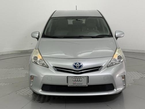 2012 Toyota Prius v Five