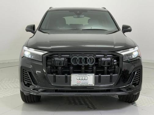2026 Audi Q7 45 Premium