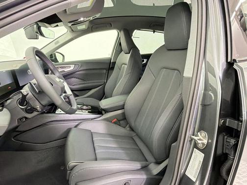 6Y6Y 2026 Audi A5 Premium Plus TFSI quattro S tronic