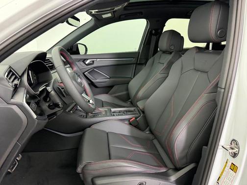 2025 Audi Q3 45 S line Premium Plus