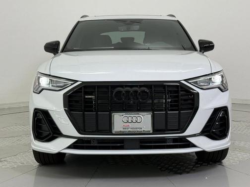2025 Audi Q3 45 S line Premium Plus