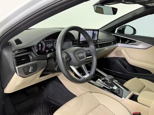 2023 Audi A4 45 S line Premium Plus