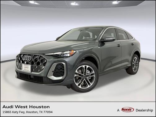 Daytona Gray Metallic 2026 Audi Q5 Sportback Premium TFSI quattro S tronic