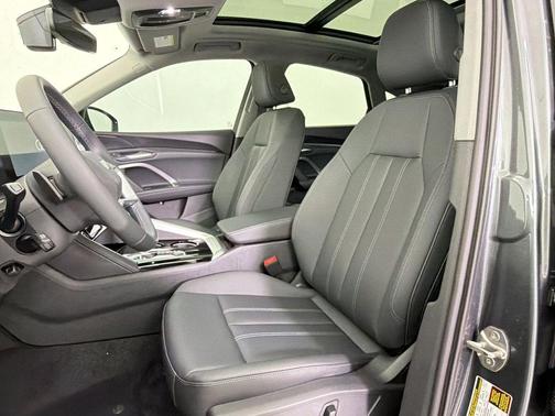 Daytona Gray Metallic 2026 Audi Q5 Sportback Premium TFSI quattro S tronic