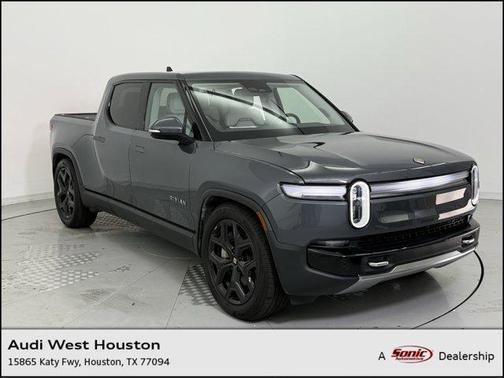 2025 Rivian R1T Adventure