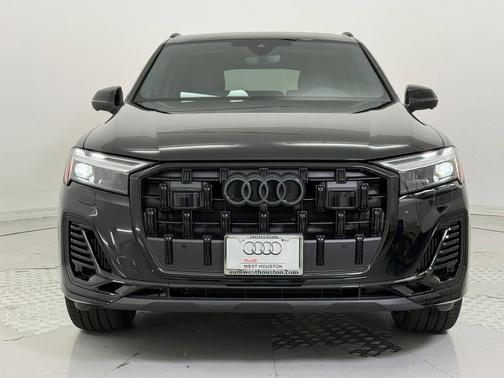 2026 Audi Q7 55 Premium Plus