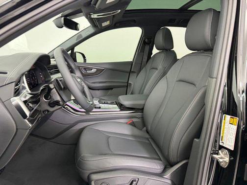 2026 Audi Q7 55 Premium Plus