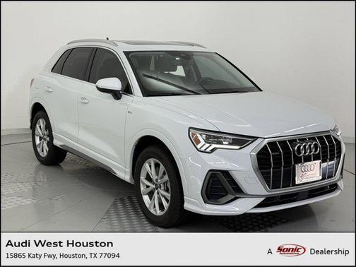 2024 Audi Q3 45 S line Premium Plus