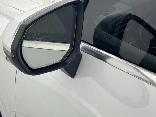 2024 Audi Q3 45 S line Premium Plus