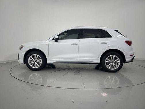 2024 Audi Q3 45 S line Premium Plus