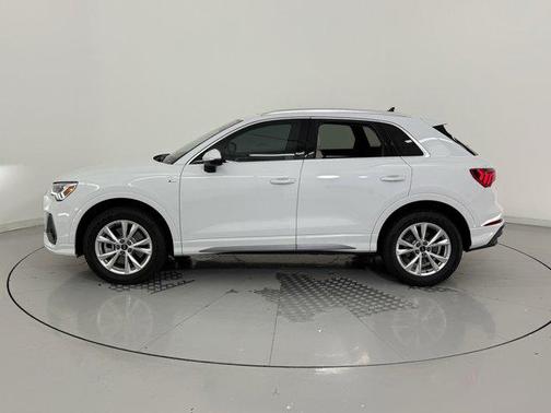 2024 Audi Q3 45 S line Premium Plus