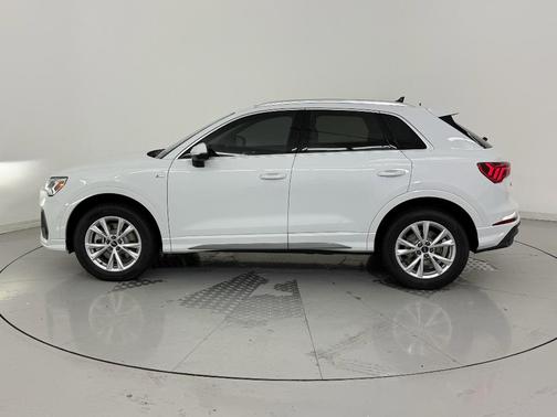 2025 Audi Q3 45 S line Premium Plus