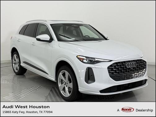 2025 Audi Q5 Premium Plus