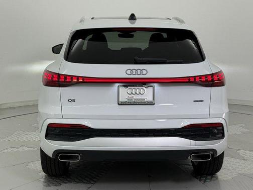 2025 Audi Q5 Premium Plus