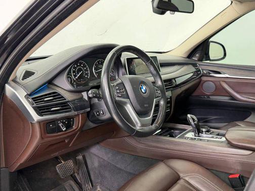 2016 BMW X5 xDrive50i