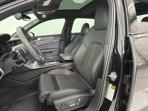 Mythos Black Metallic 2025 Audi RS 6 Avant 4.0T