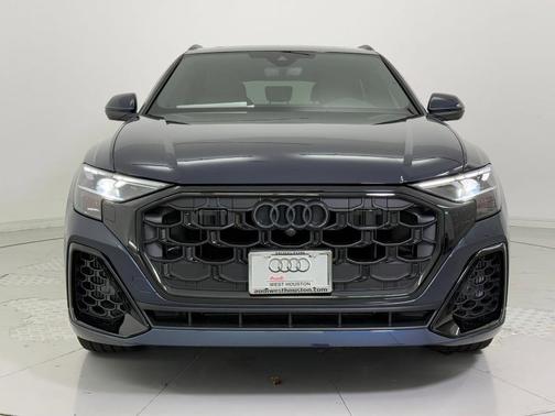 2026 Audi Q8 55 Premium Plus
