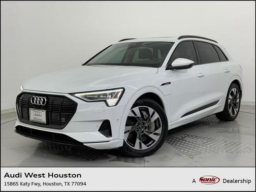 2021 Audi e-tron Premium
